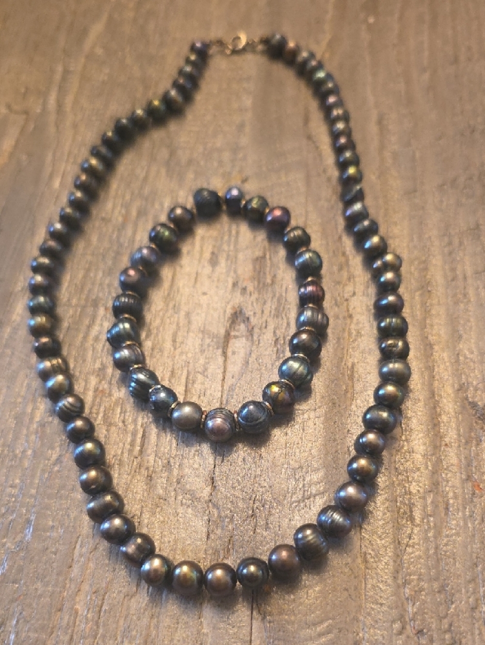 Black Iridescent Pearl Necklace & Bracelet Set - Tahitian Pearls - Picture 2 of 6